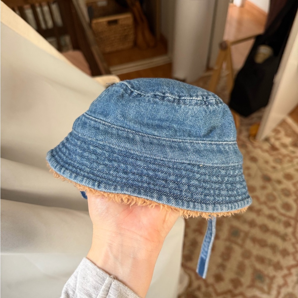 BABY GAP hat - Picture 8 of 12